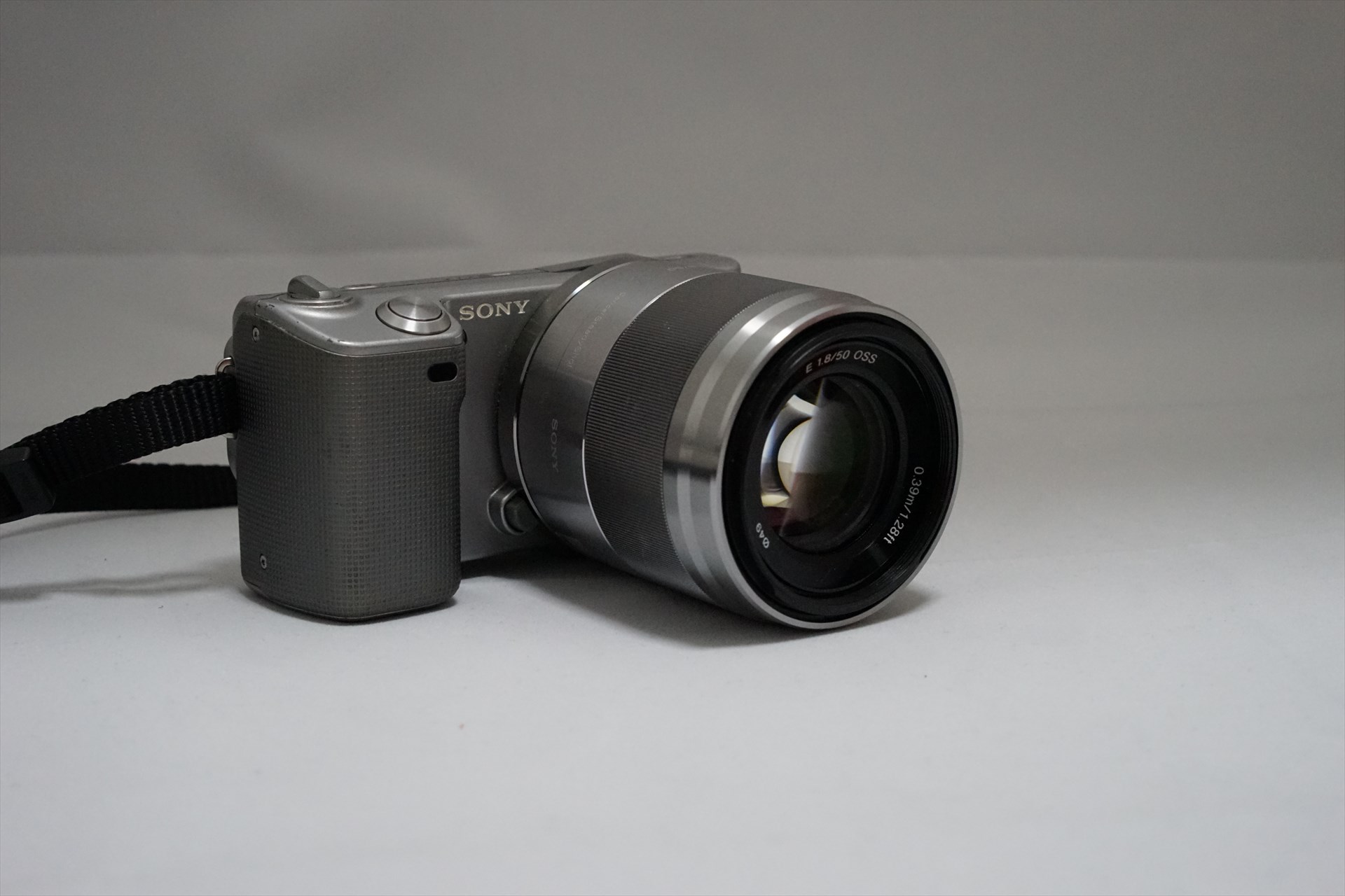 α[Eマウント]用レンズ SEL50F18 (E 50mm F1.8 OSS) | SONYカメラ・レンズレビュー